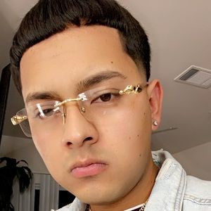 Meet your Posher, Arnold